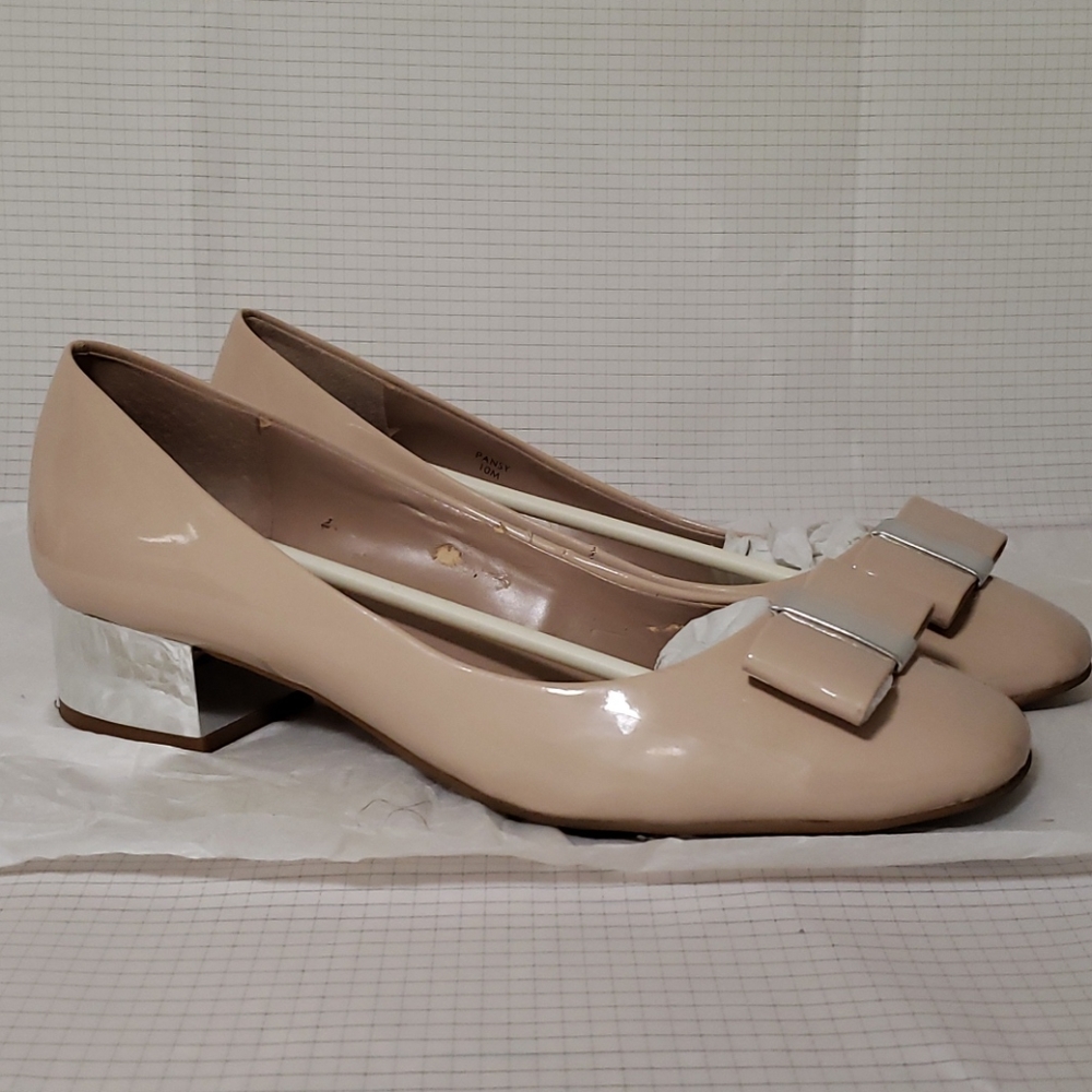 Ellen Tracy Pansy block heel